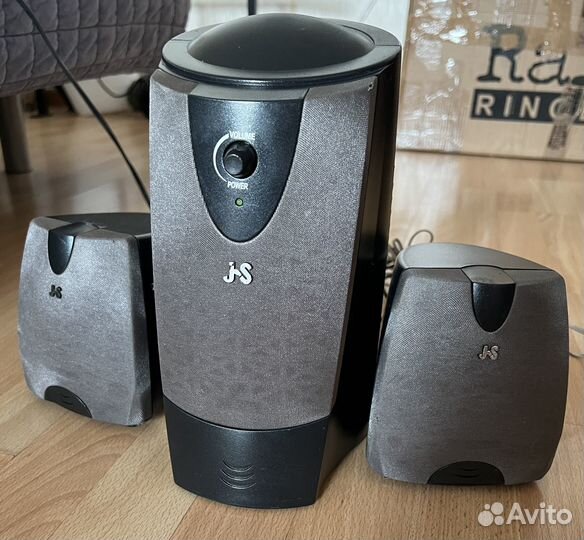 Акустические колонки JS