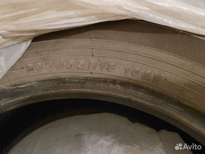 Yokohama BluEarth AE50 235/55 R18