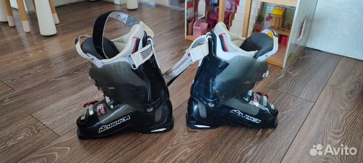 Горнолыжные ботинки nordica speed machine