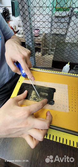 Замена стекла на телефонах