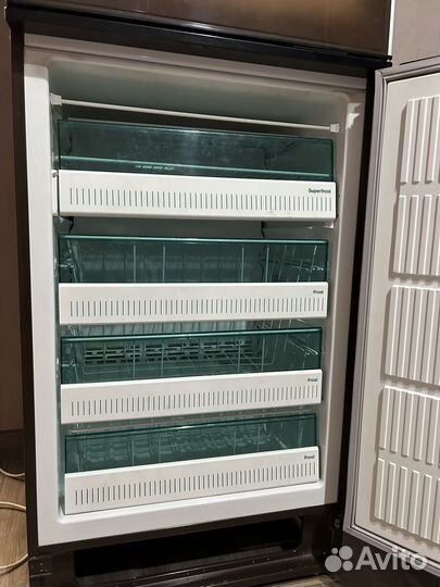 Холодильник Vestfrost (No frost)