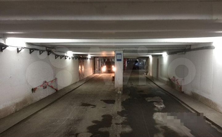 Машиноместо, 18 м²