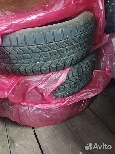 Firestone Winter Force 215/70 R15 98S