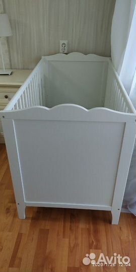 Кроватка IKEA Хенсвик + матрас IKEA