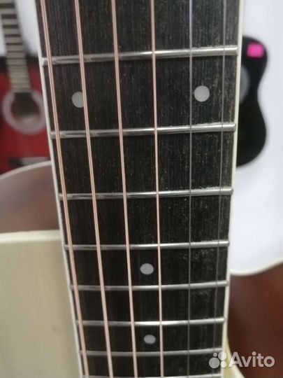 Акустическая гитара Элитаро премиум