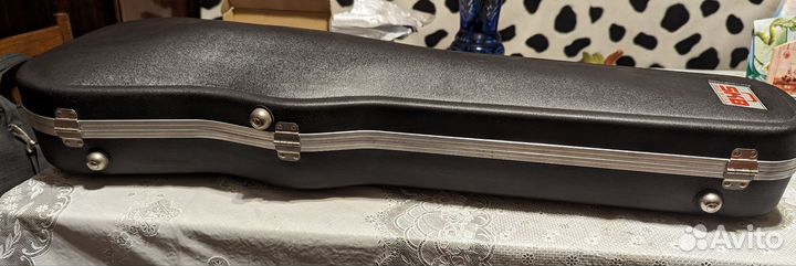 Футляр для скрипки SKB 4/4 (USA)