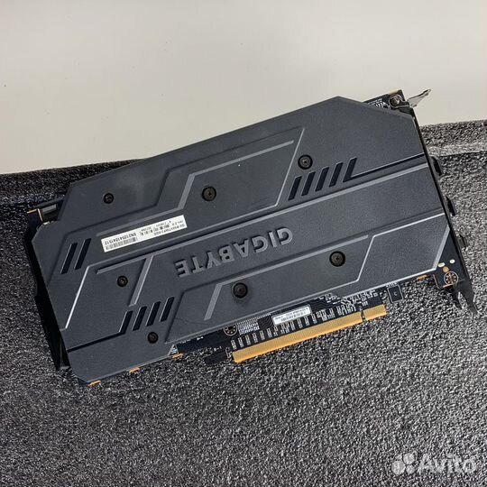 Видеокарта gigabyte RX 5600 XT windforce OC 6G