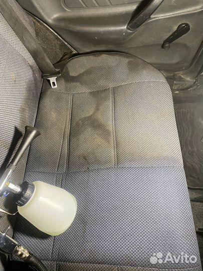 Химчистка салона автомобиля