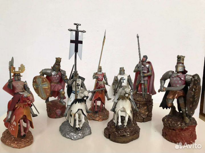 Солдатики рыцари пластик