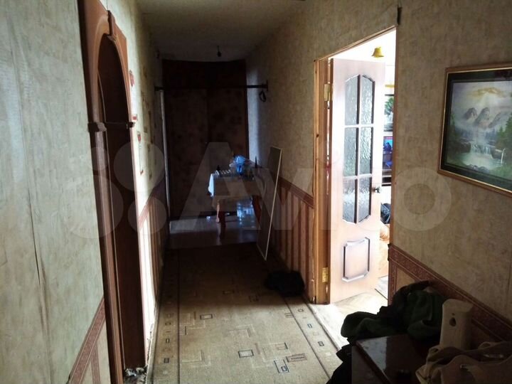 3-к. квартира, 90 м², 1/1 эт.