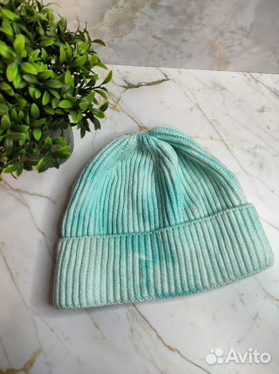 Шапка акриловая новая