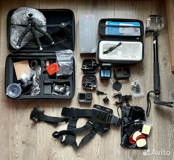 GoPro Hero9 с набором аксессуаров и кейсами