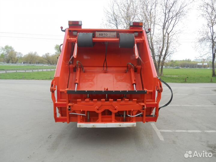 Mitsubishi Fuso Canter, 2018