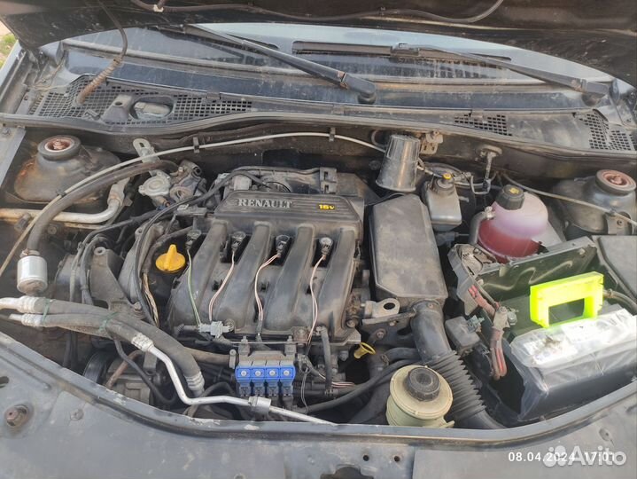 Renault Logan 1.6 AT, 2011, 280 380 км