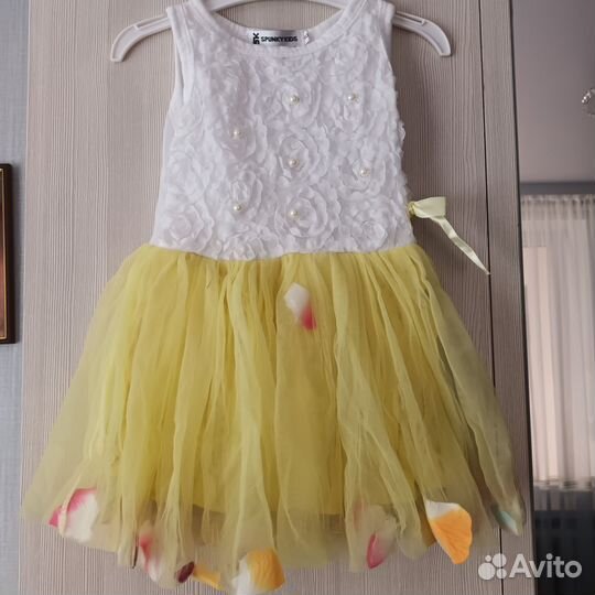 Платья, джинсы, кепки для девочки на 9-18 мес