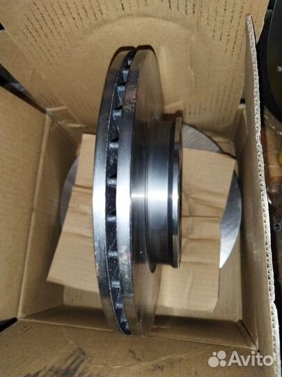 Диск тормозной передний Nipparts J3300324