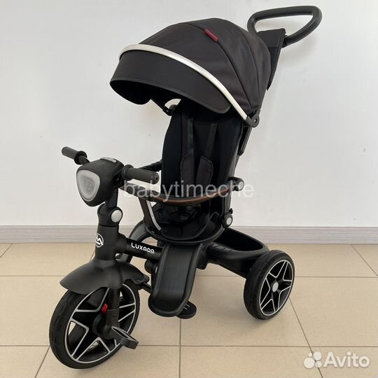 Трехколесный велосипед черный Luxmom 5511
