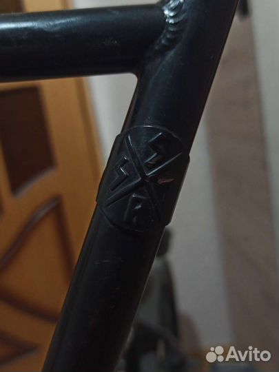 Трюковой велосипед BMX