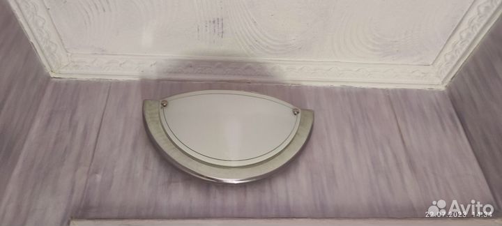 Светильник настенный ламповый