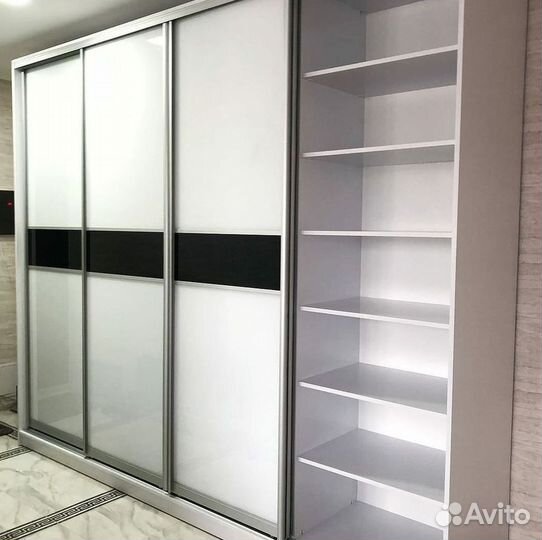 Стенка в гостиную