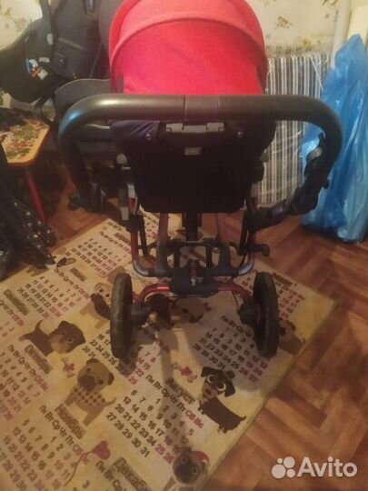 Коляска прогулочная