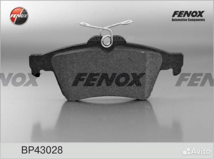 Fenox BP43028 Колодки тормозные дисковые с датчико
