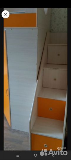 Кровать чердак со столом и шкафом бу