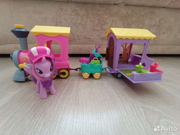 My little pony искорка поезд