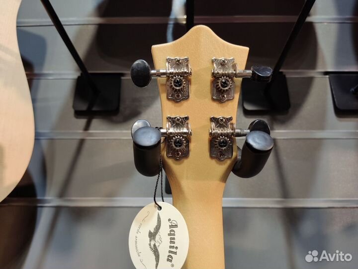 Flight TUS-35 WH - Укулеле