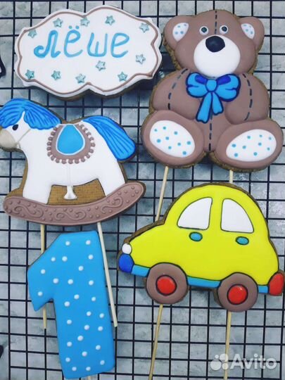 Пряники герои, Пряники на заказ, топпер на торт