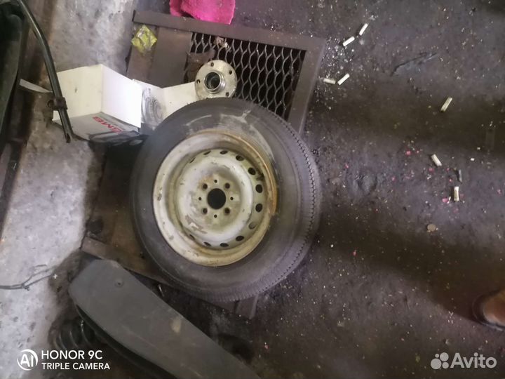 R13 Шины СССР И-151 155/65, PCD 4x100 DIA 14