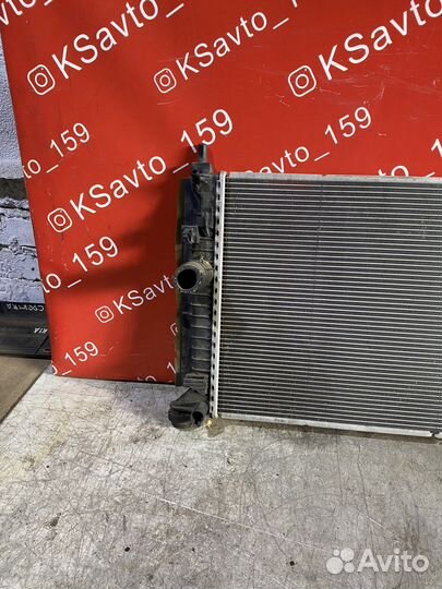Mazda 3 BL радиатор основной оригинал