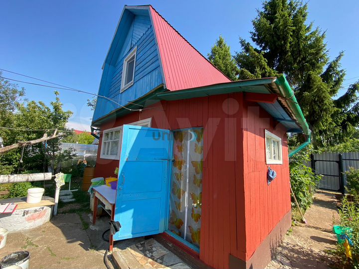 Дом 21 м² на участке 6 сот.