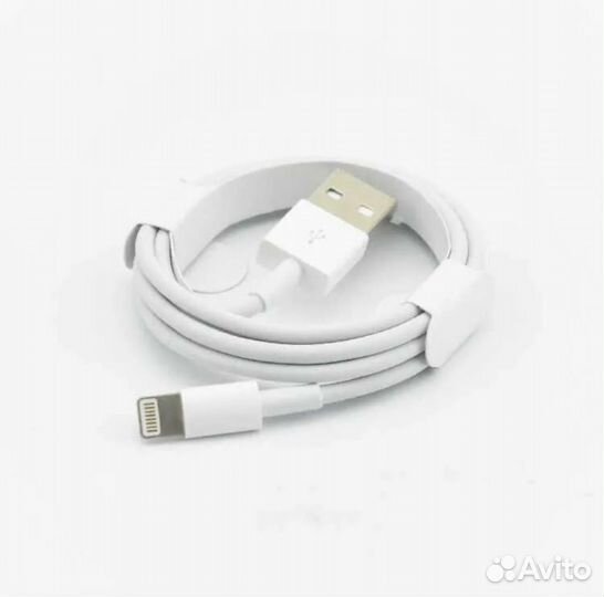 Кабель lightning на iPhone