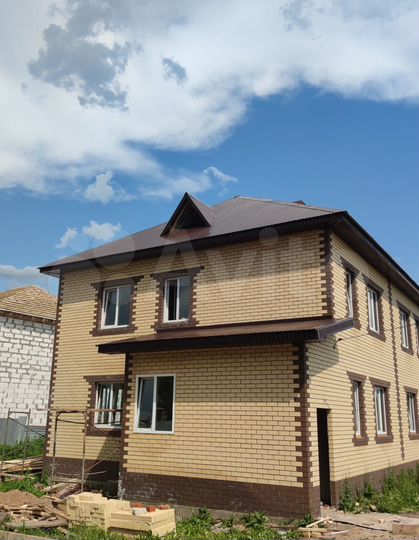 Таунхаус 110 м² на участке 4 сот.