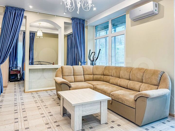 2-к. квартира, 63 м², 3/8 эт.