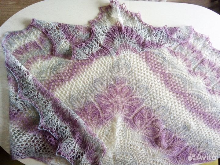 Шаль ручной работы