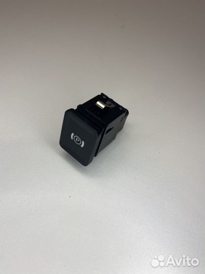 Кнопка стояночного тормоза Volkswagen Passat