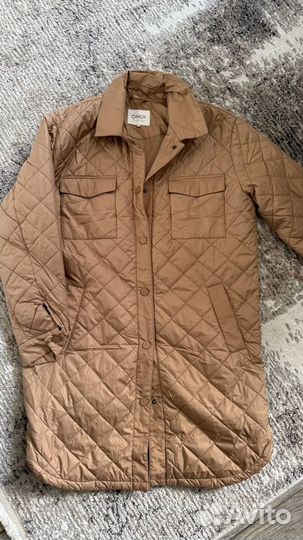 Куртка легкий пуховик