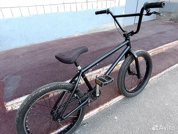 Велосипед BMX