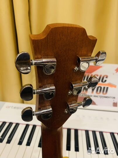 Гитара Акустическая + Чехол (Ель)