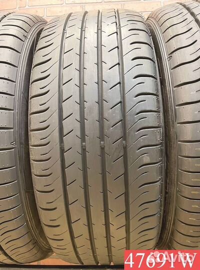 Dunlop SP Sport Maxx 050 215/55 R17 92P