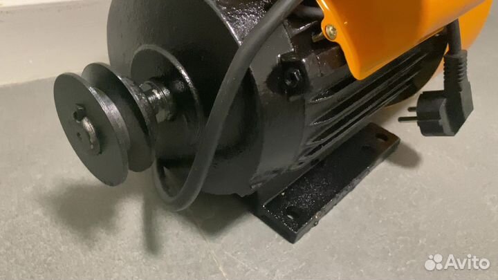 Электродвигатель 2.2 кВт 220В