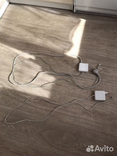 Зарядка для macbook оригинал