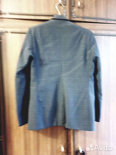 Пиджак с жилеткой и брюки