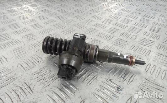 Форсунка дизельная volkswagen jetta 5 (HDN17AL04)