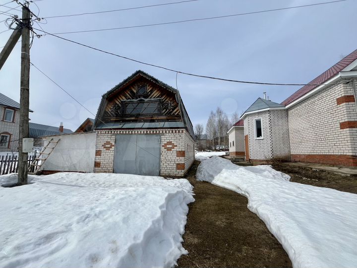 Дом 138 м² на участке 15,7 сот.