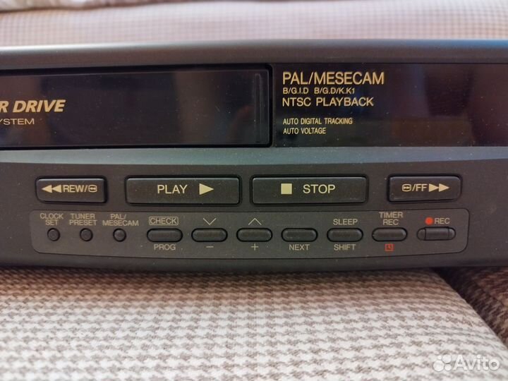 Видеомагнитофон Panasonic NV - SD2 (japan)