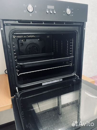 Духовой шкаф Leran