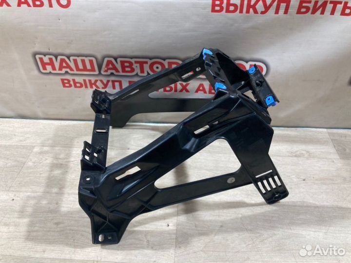 Консоль центральная Opel Zafira B уневерсал 2007